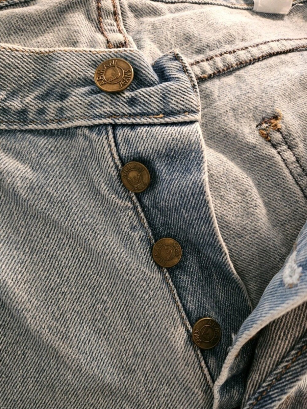 Armani Jeans Mens Blue Jeans Sz 34x32 Denim 90s Light Wash Straight Leg VTG USA - Picture 13 of 15